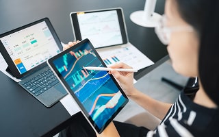 Which Key Economic, Social, and Regulatory Factors Are Driving Current Trends in Alabama's Local Property Markets?